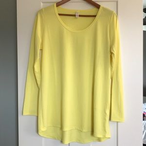 LuLaRoe Lynnae size L in lemon yellow